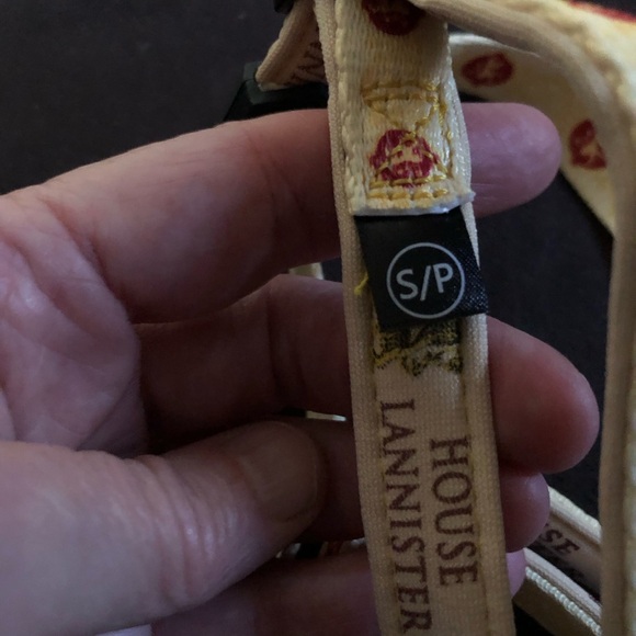 Game of Thrones Dog Collar and Leash.Size small - Picture 3 of 5